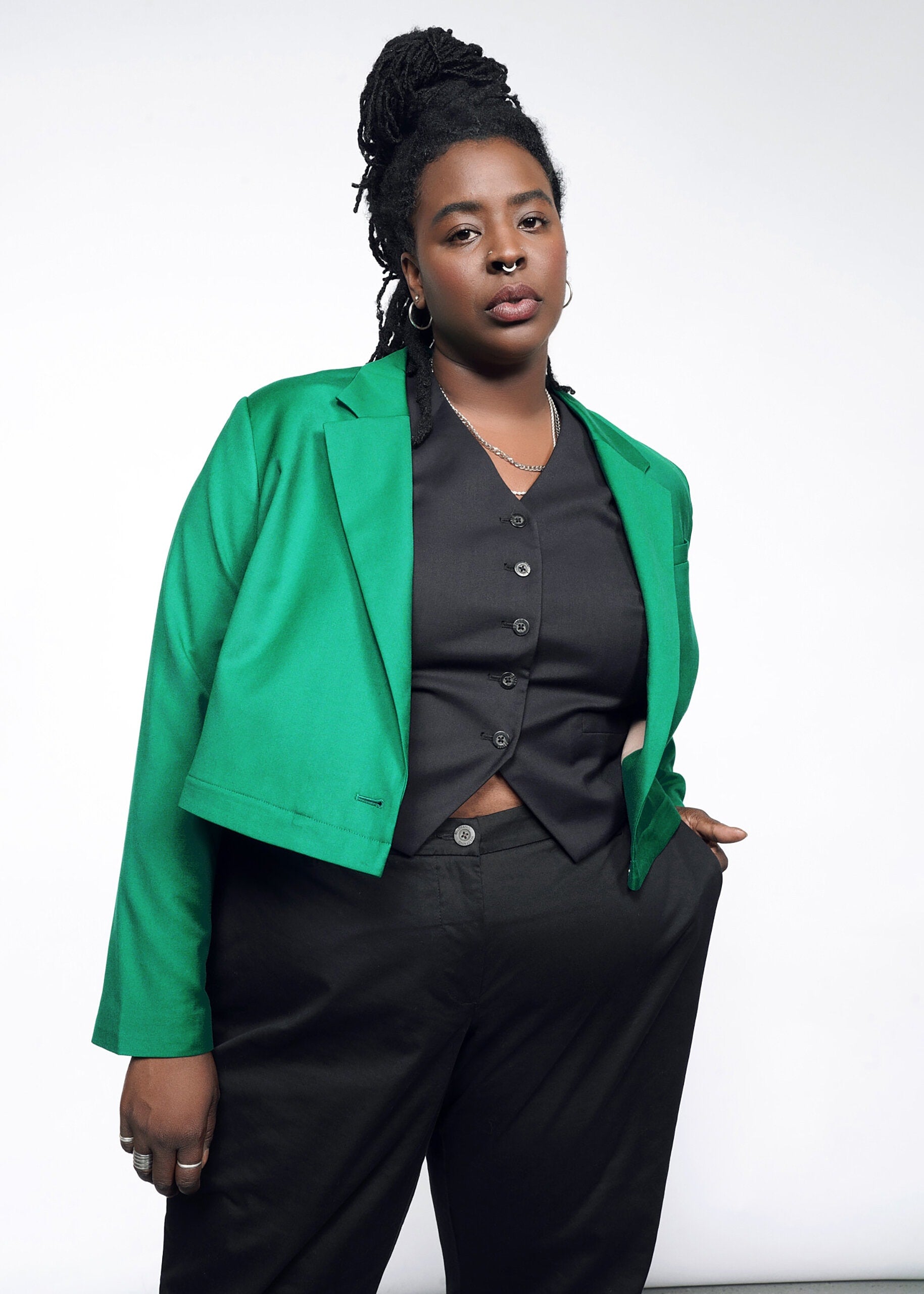 The Empower Convertible Blazer in Emerald/Black