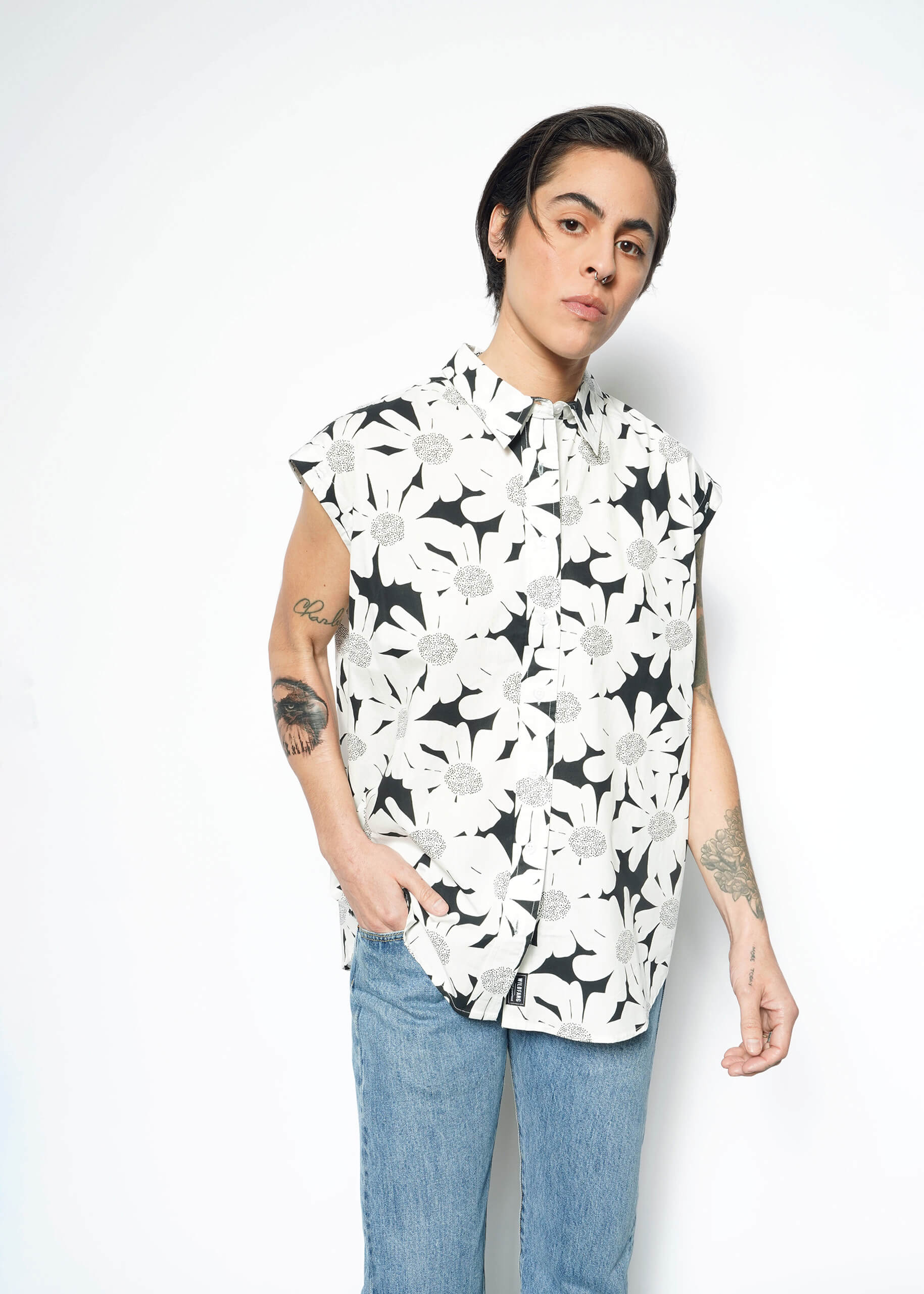 The Essential 12-Way Button Up in Sketch Daisy White/Black